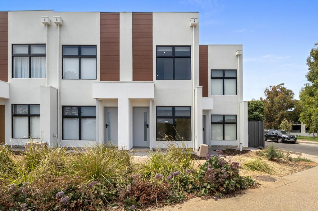 1a Grandstand Cct, St Clair, SA 5011