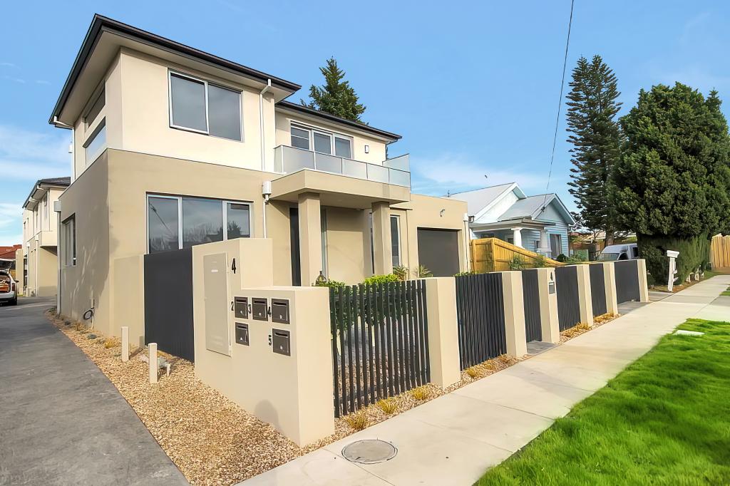 4/4 Hamilton St, Bentleigh, VIC 3204