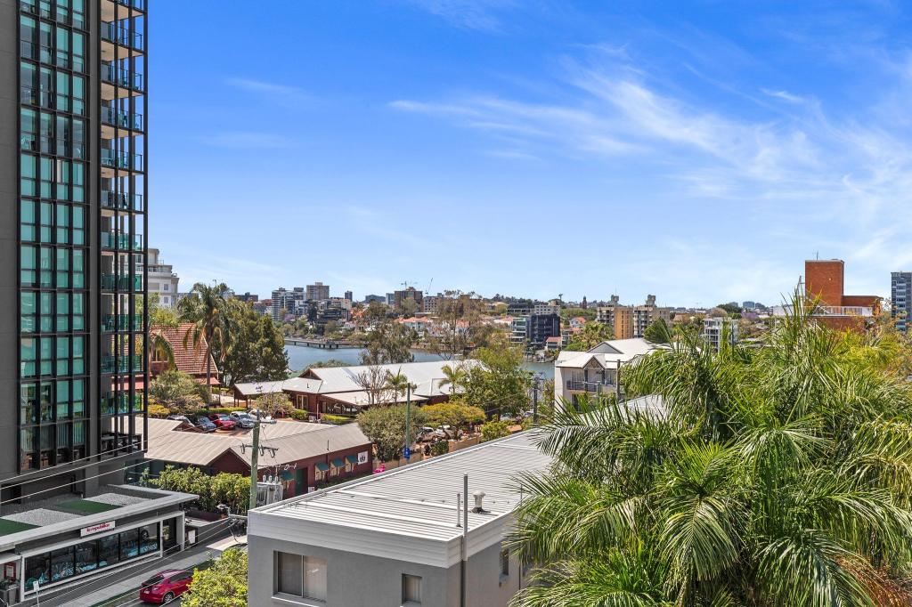 18/19 Thorn St, Kangaroo Point, QLD 4169