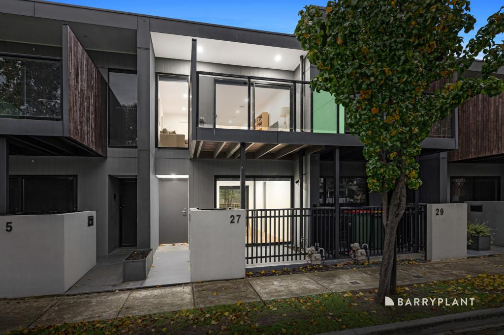 27 Albany Rd, Mill Park, VIC 3082