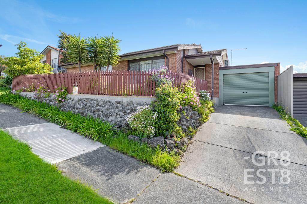 1/50 Willow Dr, Hampton Park, VIC 3976