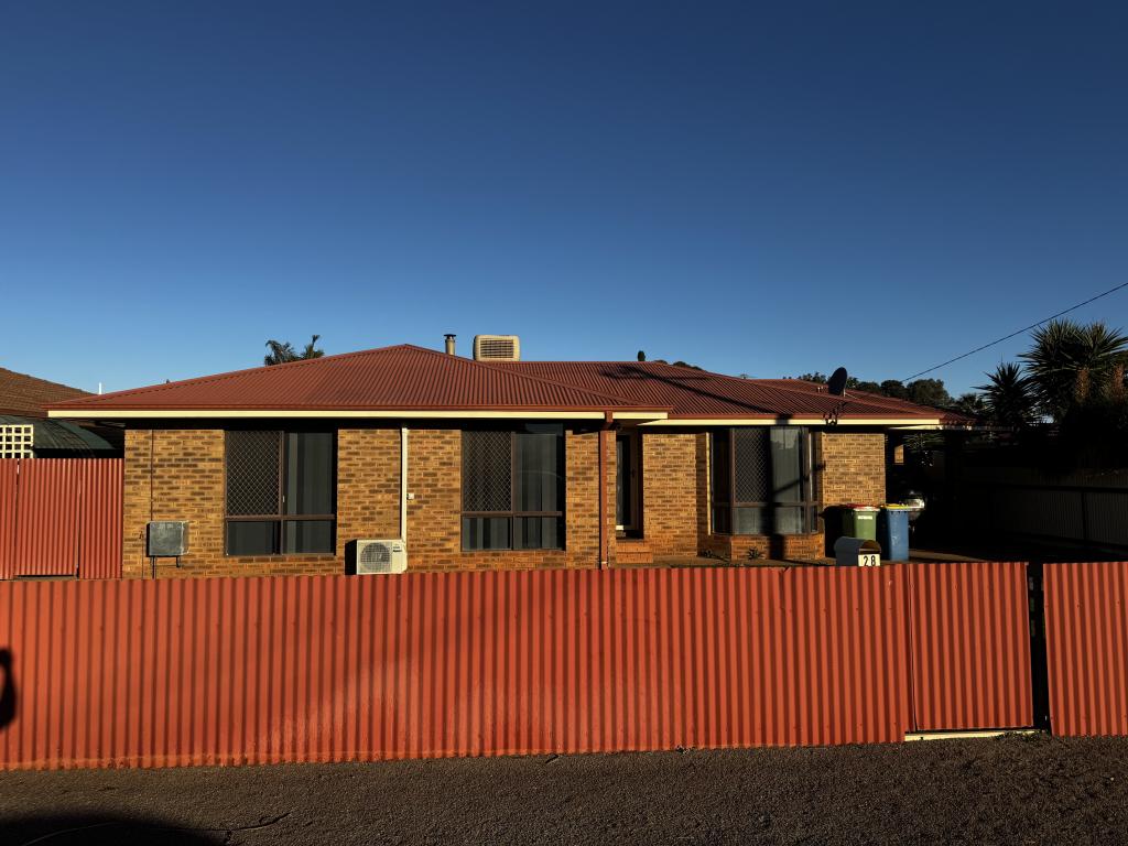 28 Beston St, South Kalgoorlie, WA 6430