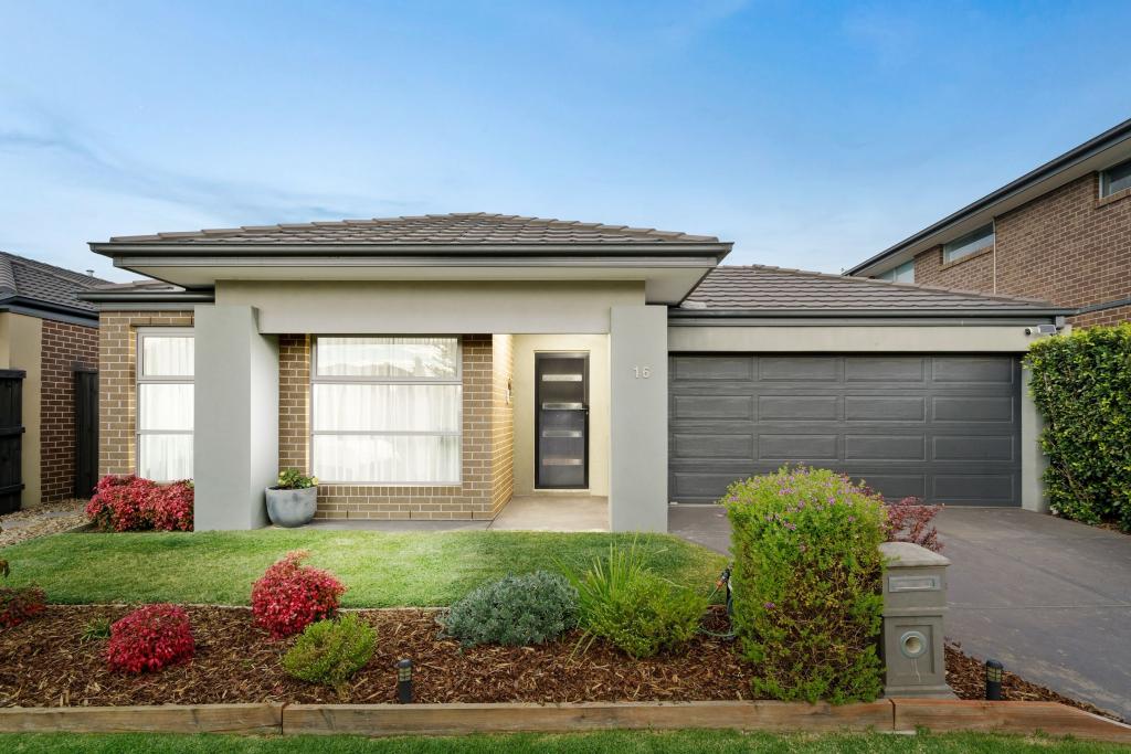 16 Fontana Cl, Sunshine West, VIC 3020