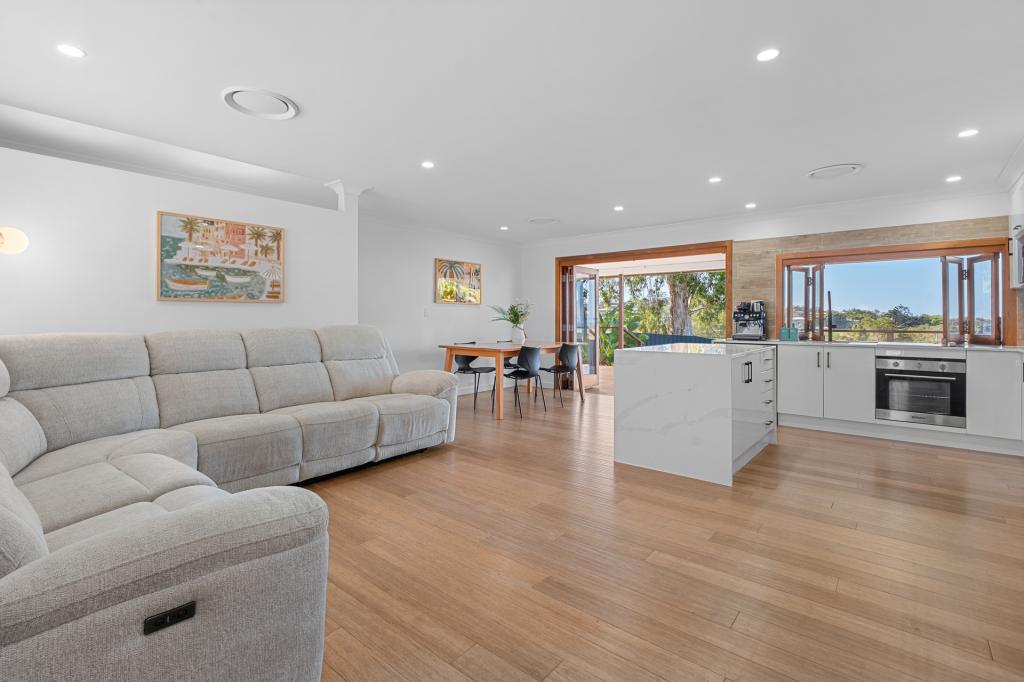 40 Summit Dr, Banora Point, NSW 2486