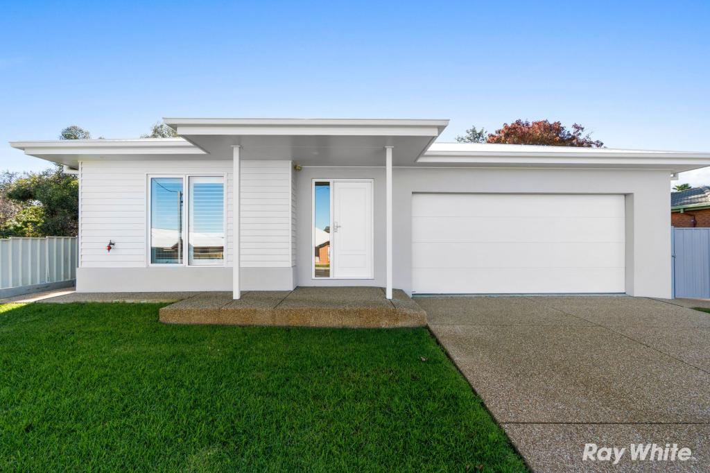 13 Marquis St, Junee, NSW 2663