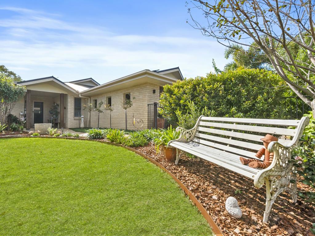 12 Sinclair Pl, Ningi, QLD 4511