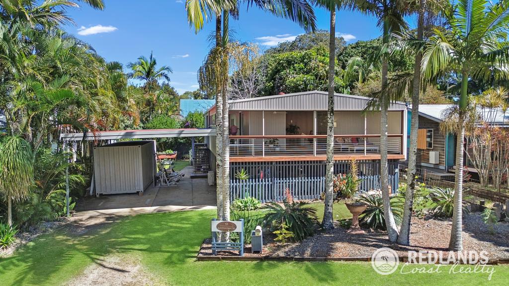 16 Noyes Pde, Karragarra Island, QLD 4184