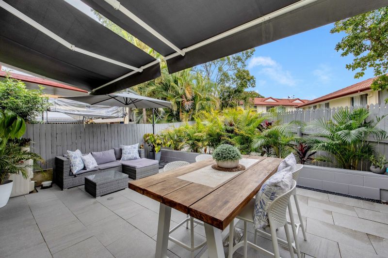 30/102-104 Alexander Dr, Highland Park, QLD 4211