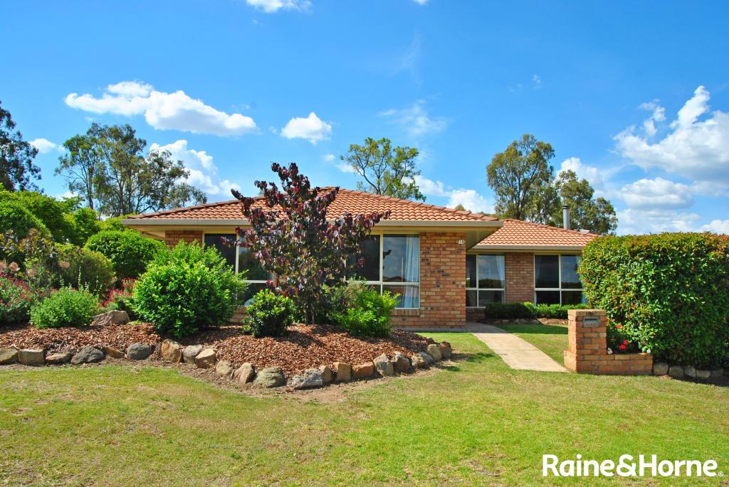 19 Finch St, Warwick, QLD 4370