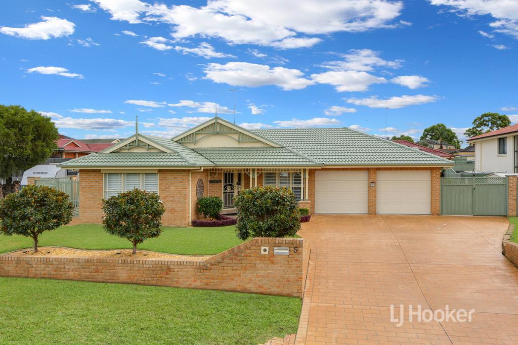 5 HUNTINGDALE DR, GLENMORE PARK, NSW 2745