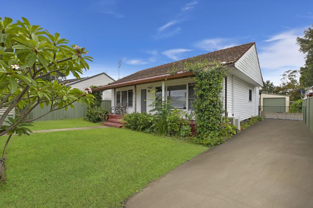 69 Winifred Ave, Umina Beach, NSW 2257