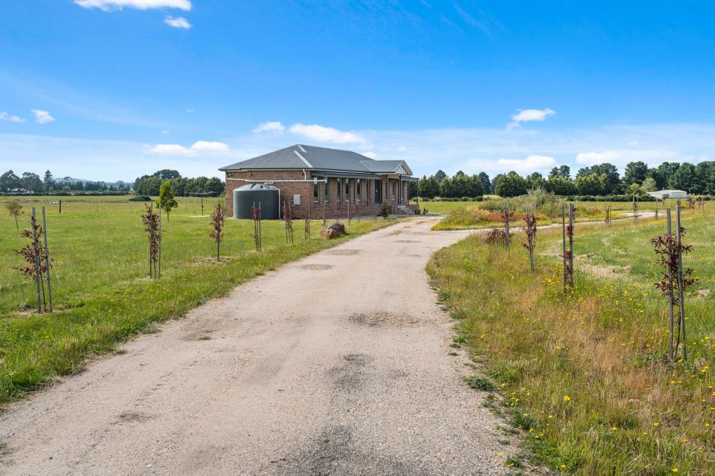 132 Degraves Mill Dr, Kyneton, VIC 3444