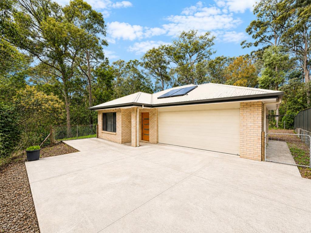18b Coolibah Rd, Gaven, QLD 4211