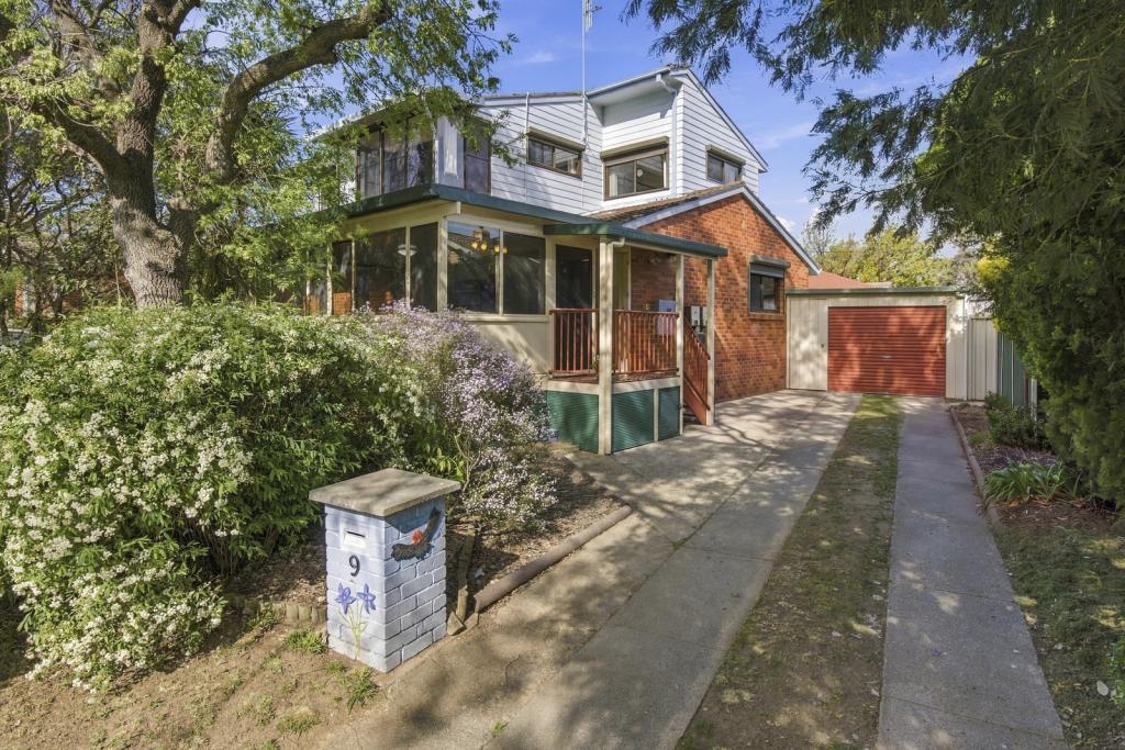 9 Higinbotham St, Watson, ACT 2602