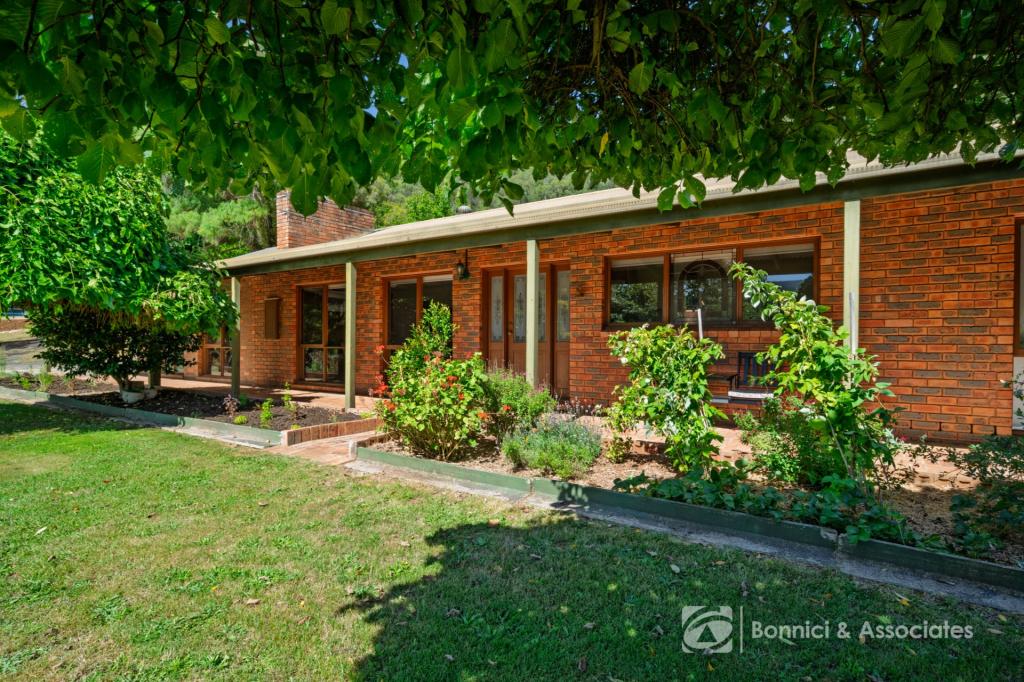 419 Buffalo River Rd, Myrtleford, VIC 3737