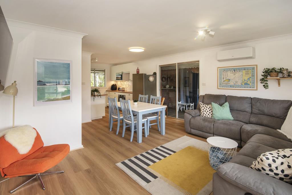 12 Marshall St, Quindalup, WA 6281
