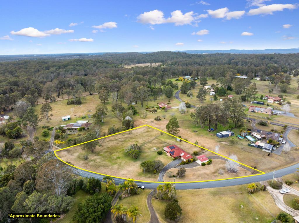 11 Stacey Dr, Taree, NSW 2430