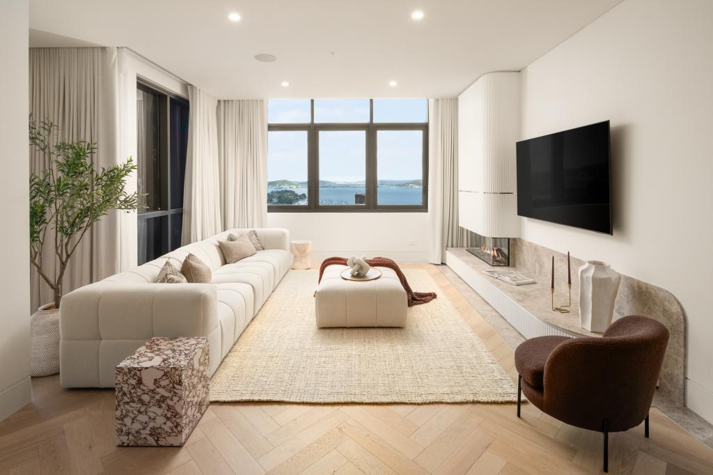 2702/108 Donnison St, Gosford, NSW 2250
