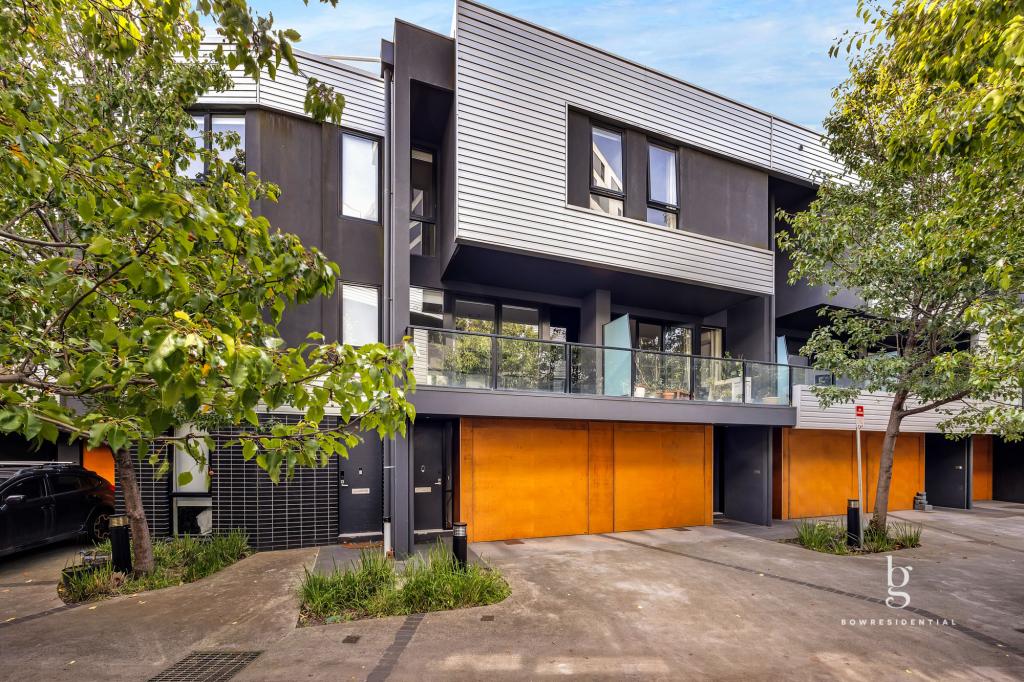 27 Cirque Dr, Footscray, VIC 3011