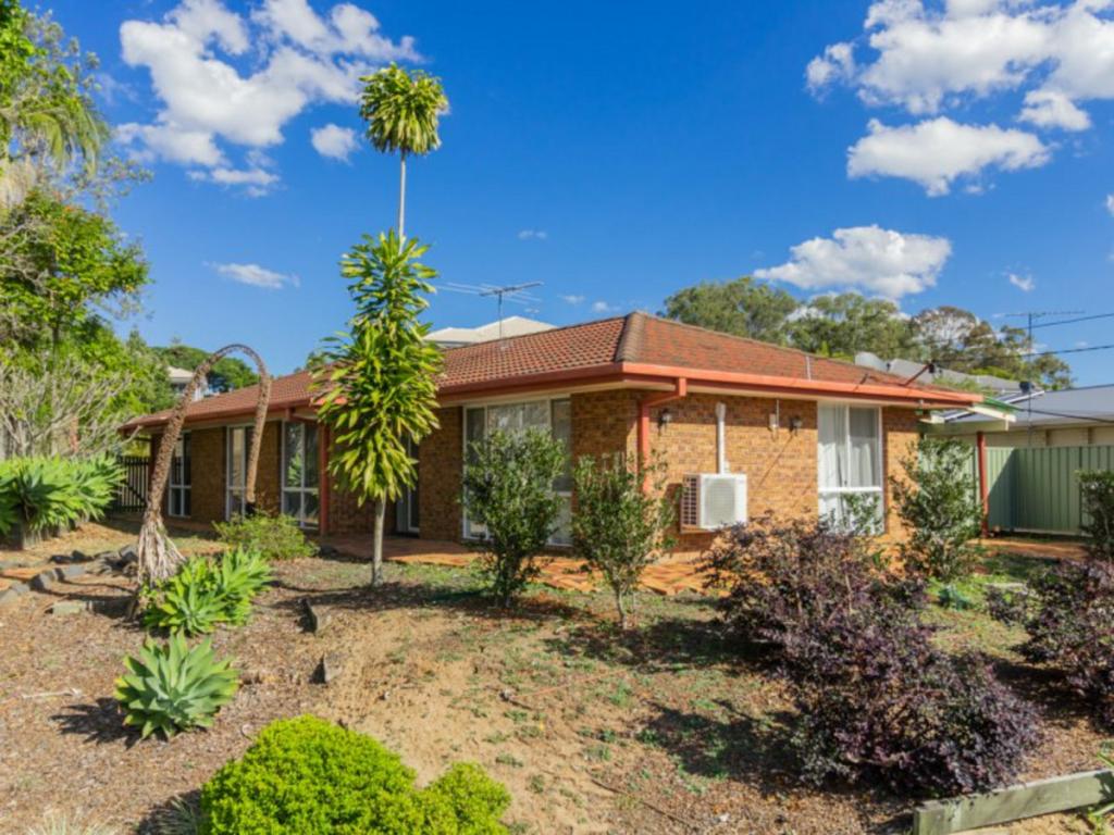 14 Dunblane Dr, Boronia Heights, QLD 4124