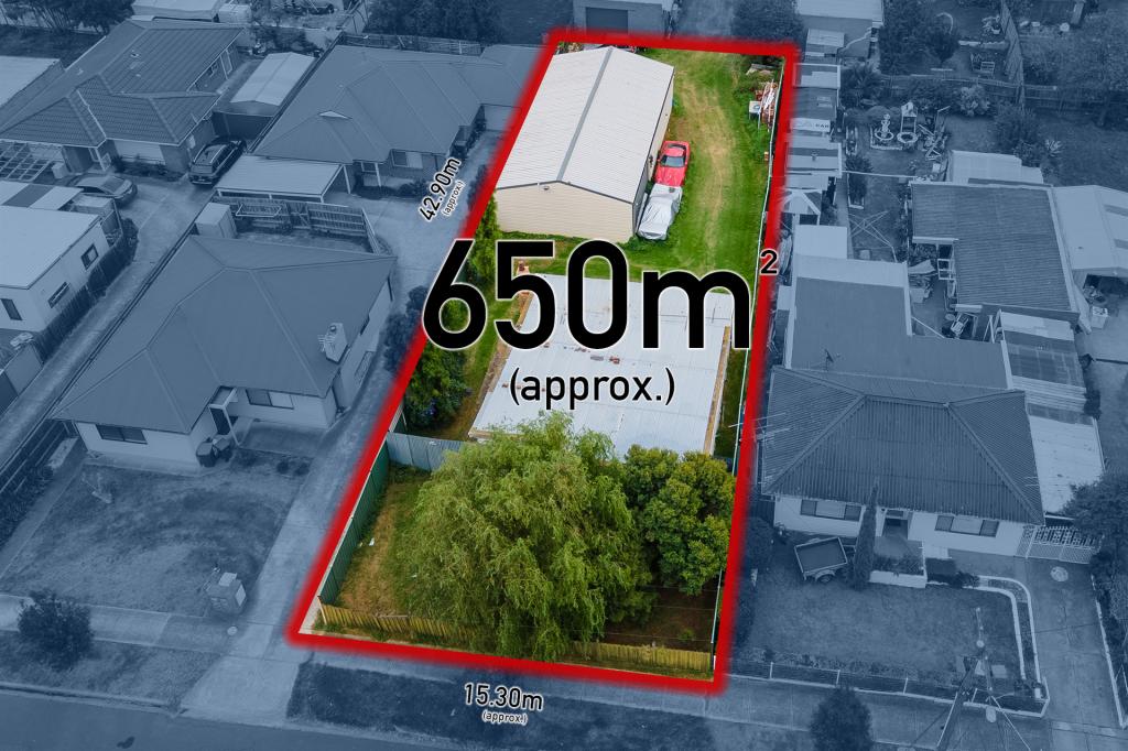 7 MANFRED AVE, ST ALBANS, VIC 3021