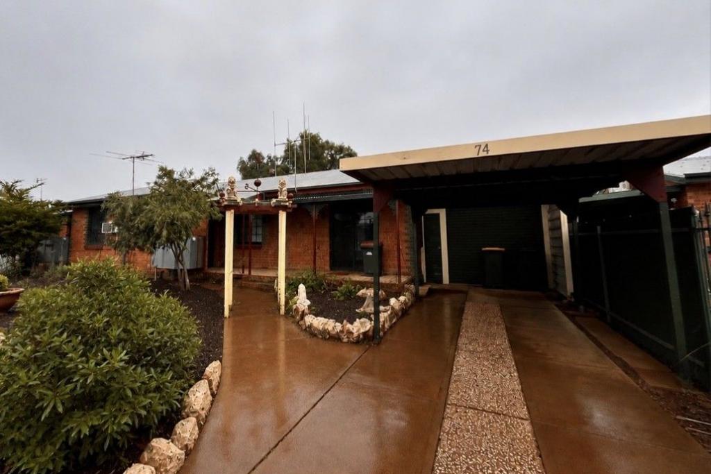 74 Colebrook St, Whyalla Stuart, SA 5608
