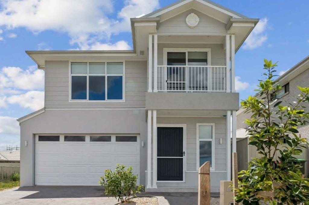 59 DORIEMUS AVE, MENANGLE PARK, NSW 2563