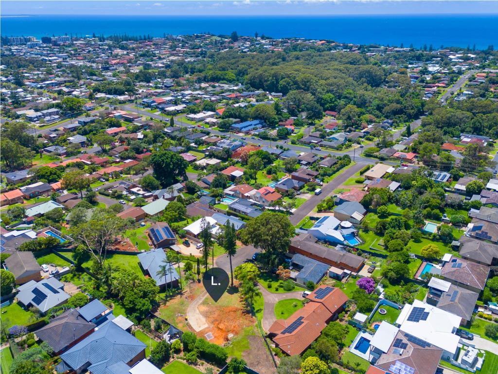 16 Tamaringa Ave, Port Macquarie, NSW 2444