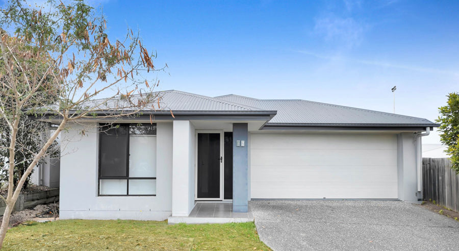 42 Granite St, Yarrabilba, QLD 4207