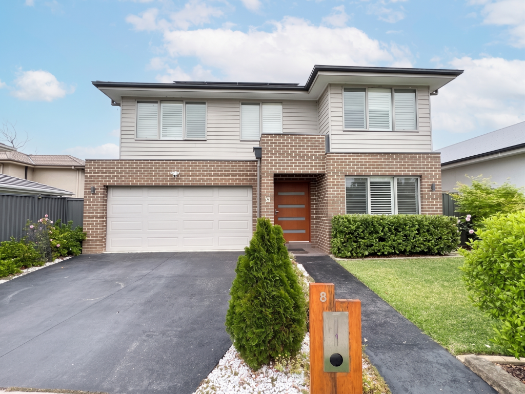 8 Jaclyn St, Jordan Springs, NSW 2747