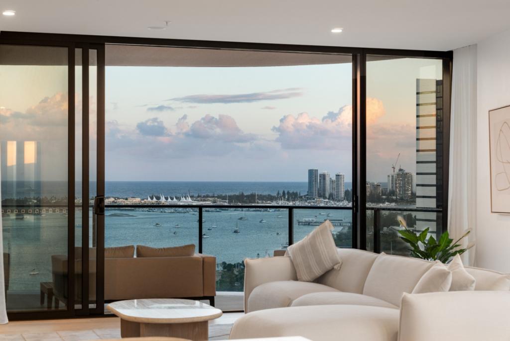 2204/180 MARINE PDE, LABRADOR, QLD 4215