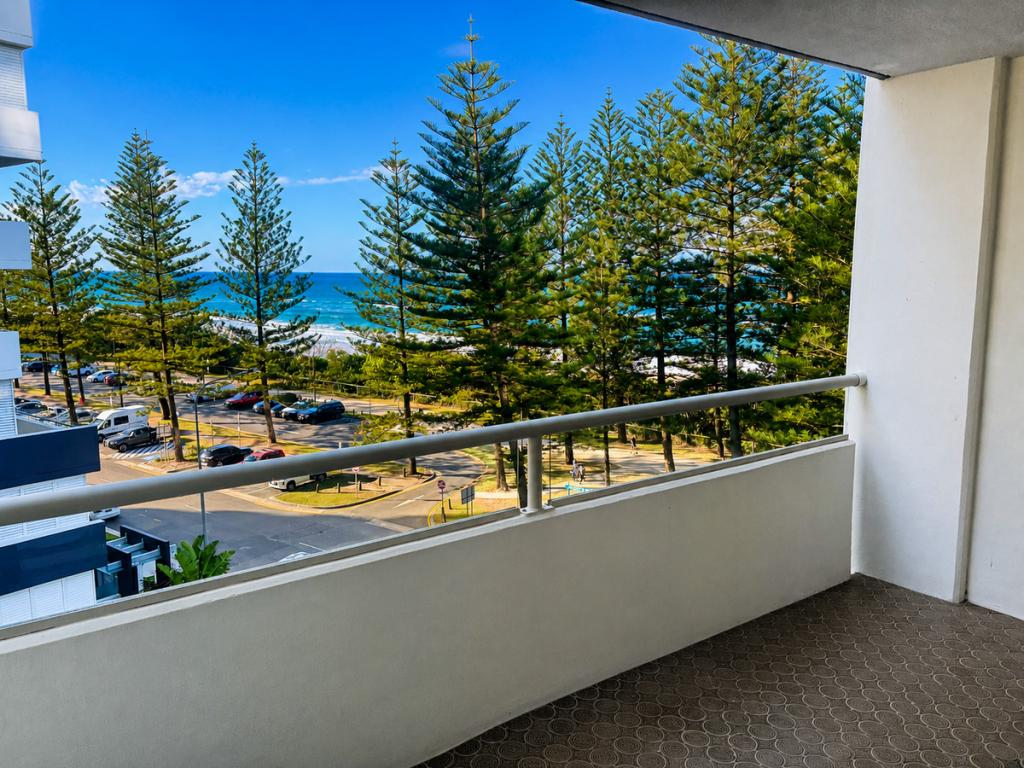 16/100 The Esp, Miami, QLD 4220