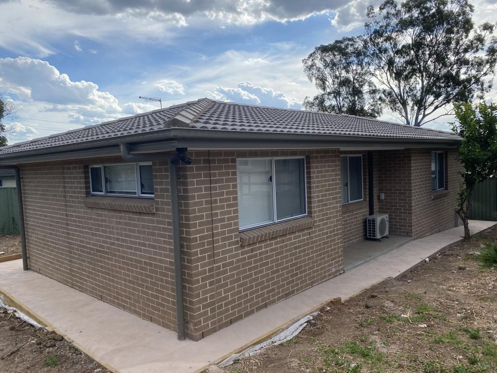 11A WOOTTEN ST, COLYTON, NSW 2760