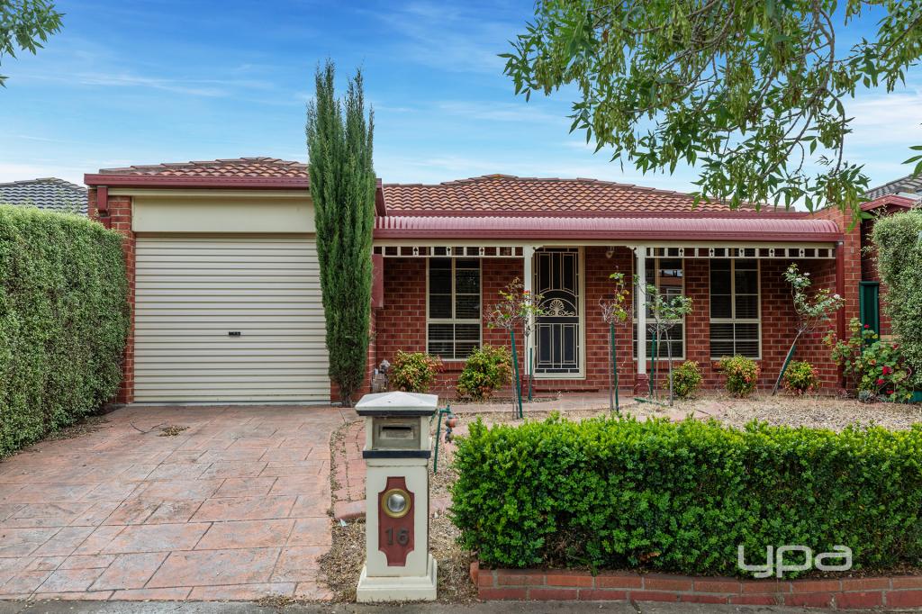 16 Moneghetti Pl, Burnside, VIC 3023