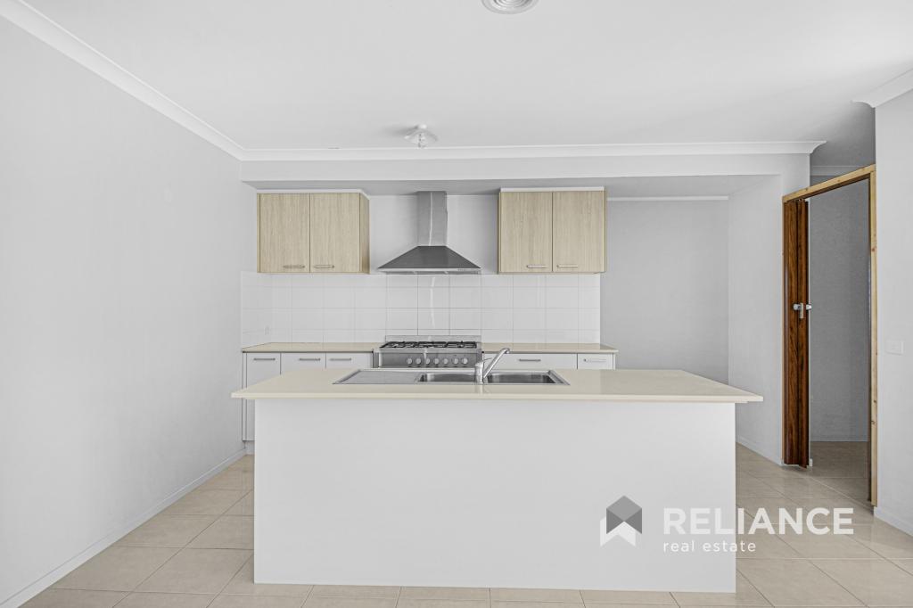 60 Sunnybank Dr, Point Cook, VIC 3030