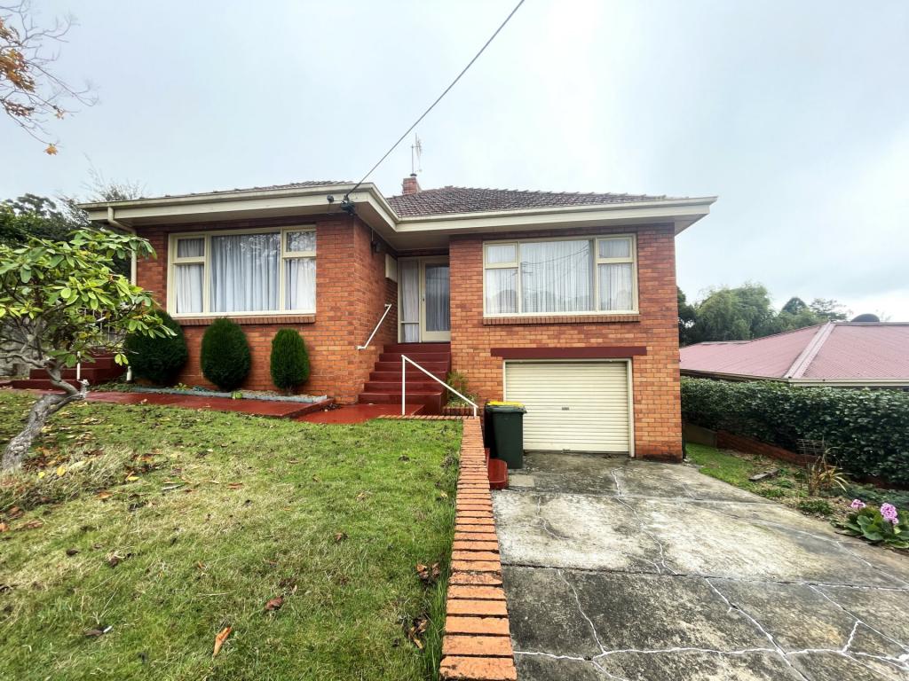 8 Aileen Cres, Hillcrest, TAS 7320
