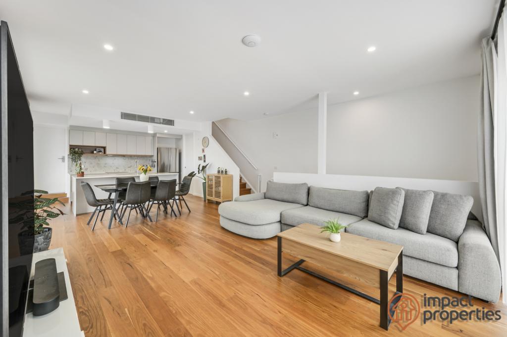 18 Redpath Tce, Whitlam, ACT 2611