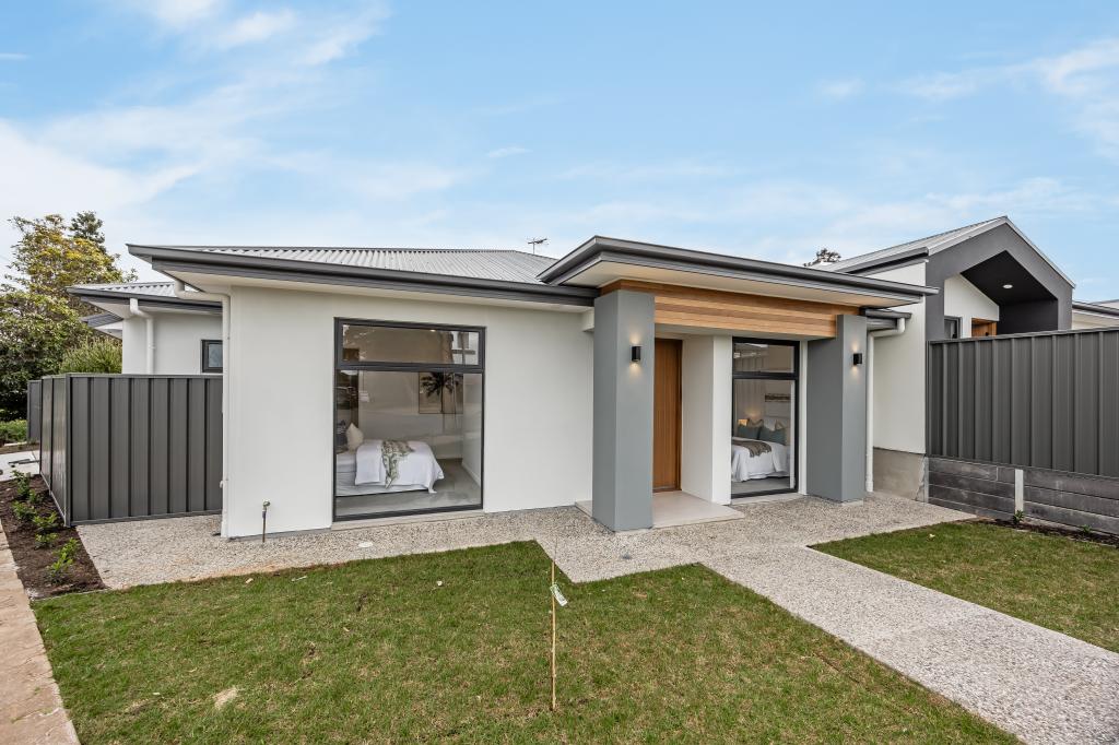 2a Auriel Way, Valley View, SA 5093