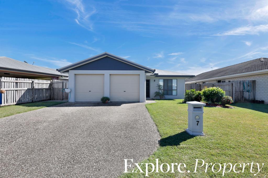 7 Sunseeker Ct, Blacks Beach, QLD 4740