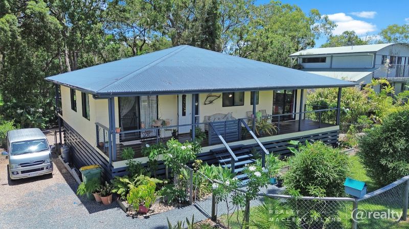 159 Kate St, Macleay Island, QLD 4184