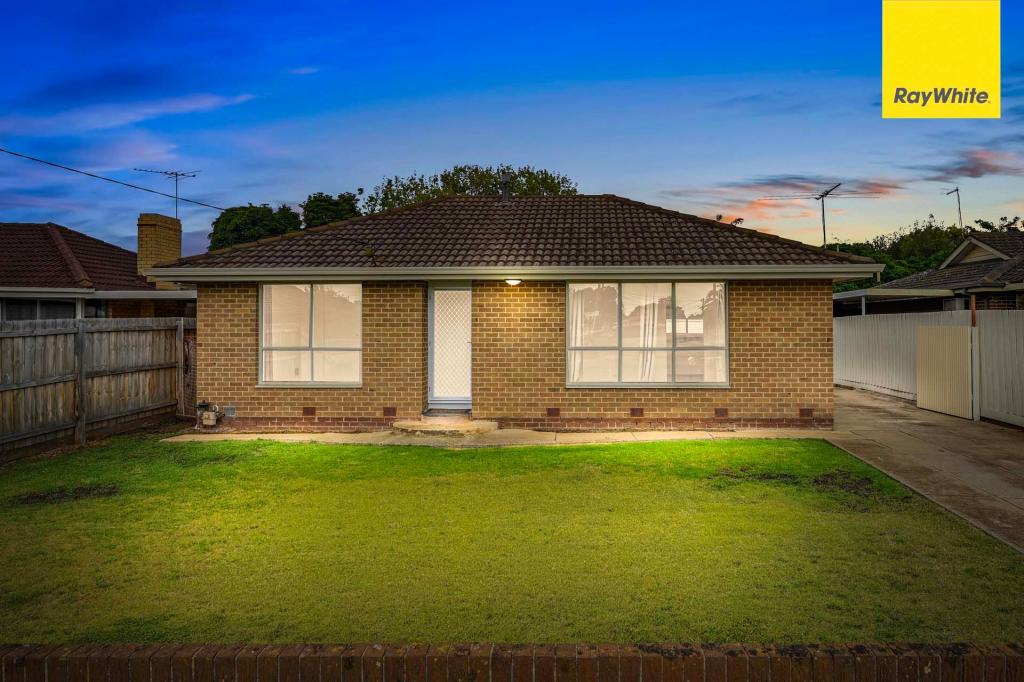 107 Station Rd, Melton South, VIC 3338