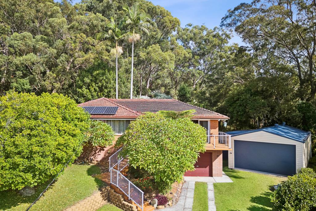 43 Tania Dr, Point Clare, NSW 2250