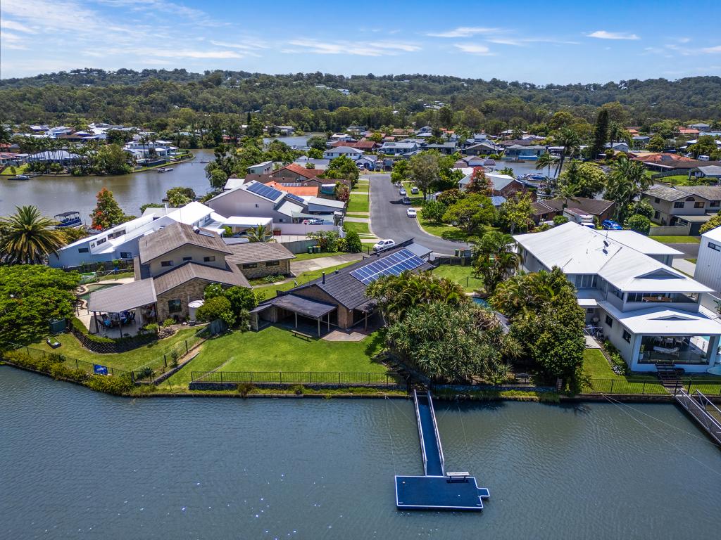 12 Headsail Ct, Currumbin Waters, QLD 4223