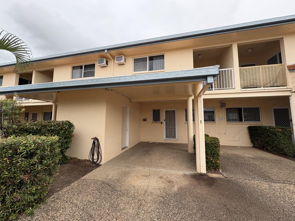 3/10 Vivian St, Pimlico, QLD 4812