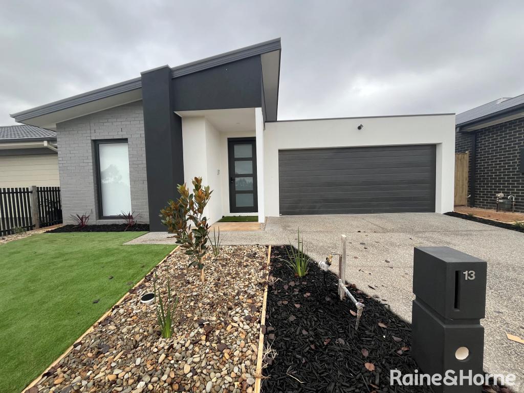 13 Lilybloom Way, Fraser Rise, VIC 3336