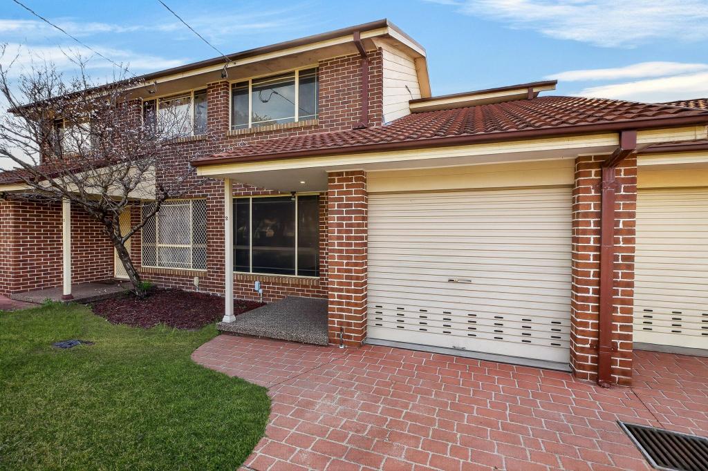 121b Cumberland Rd, Ingleburn, NSW 2565