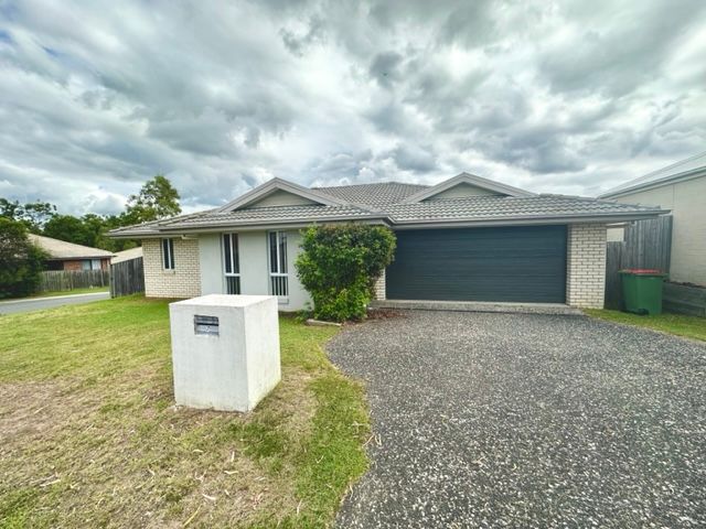 7 Geraldton St, Springfield Lakes, QLD 4300