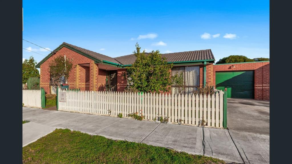 17 Kingsley St, St Albans, VIC 3021