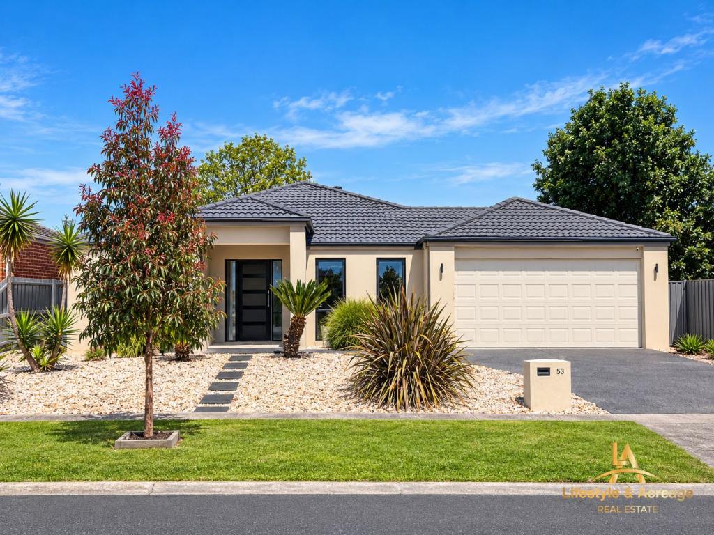 53 Brookland Greens Bvd, Cranbourne, VIC 3977