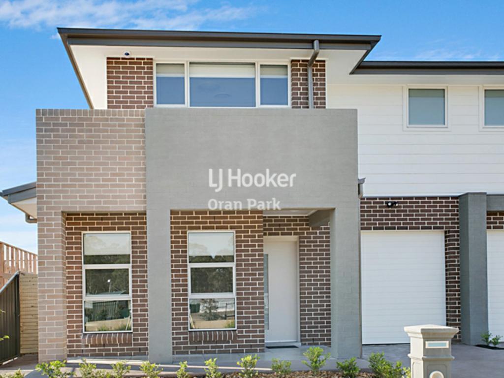 25a Franklin Gr, Oran Park, NSW 2570